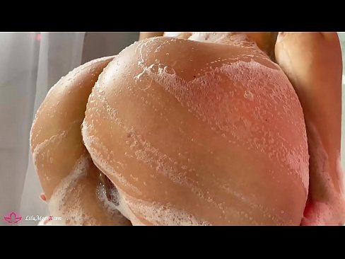 ❤️ Bà thủ dâm âm hộ với máy rung đến cực khoái mãnh liệt trong vòi hoa sen ️❌  Khiêu dâm  ở% vi.tradewin.top%